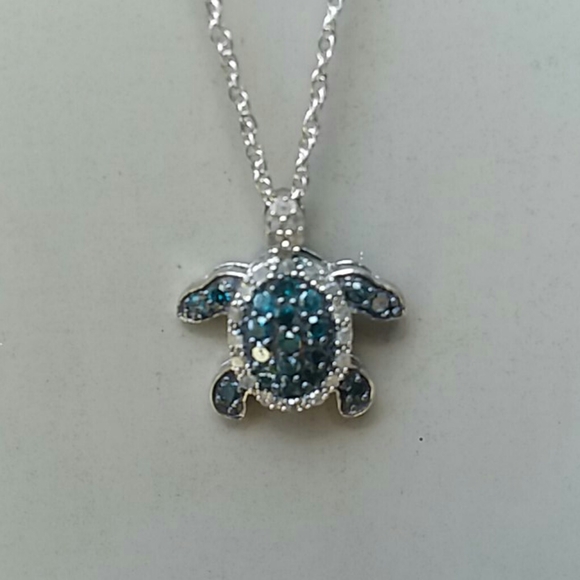 unknown Jewelry - Blue and silver sea turtle necklace never worn NIB